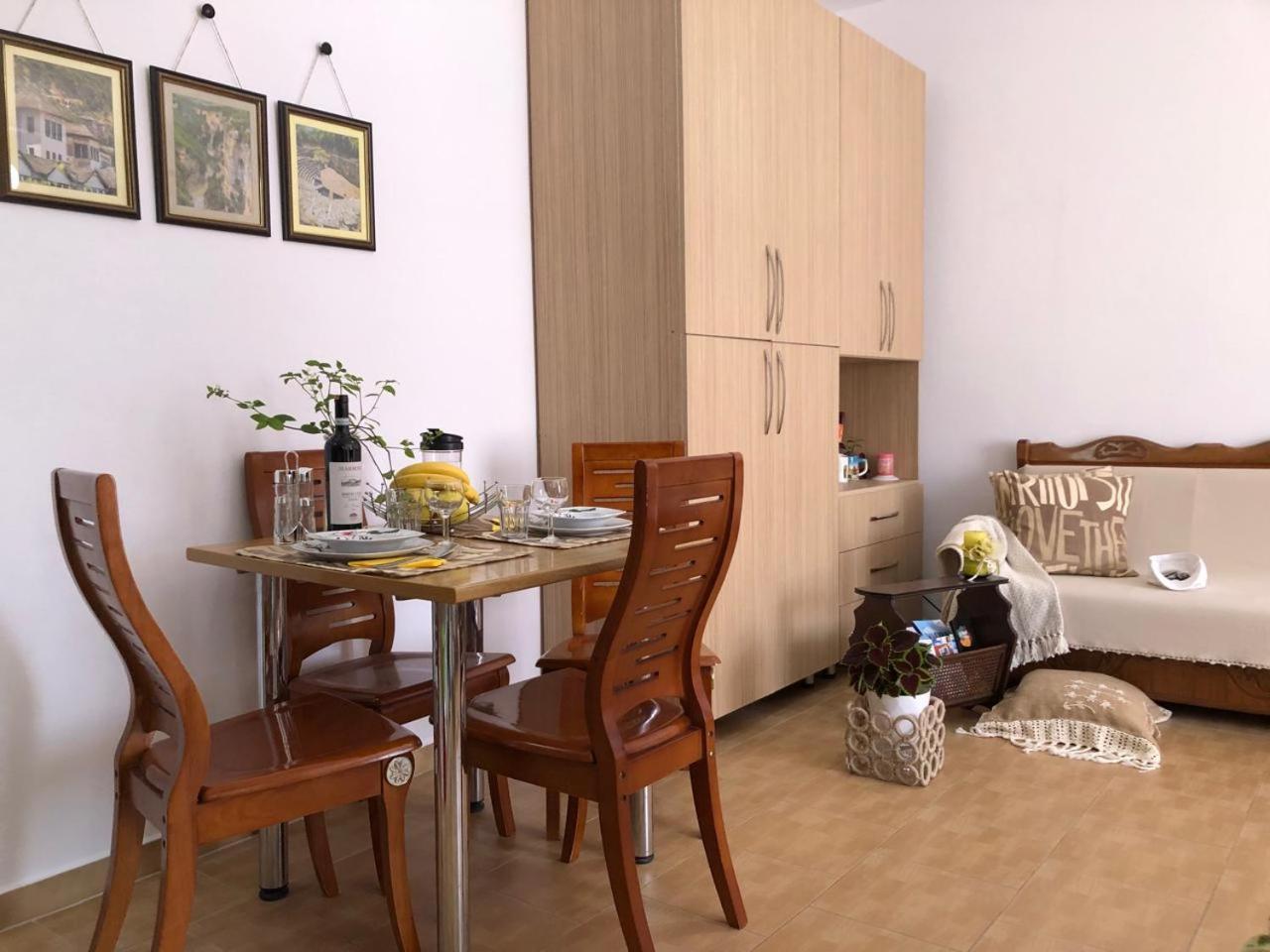 Studio Of Shpresa Vlore Ngoại thất bức ảnh